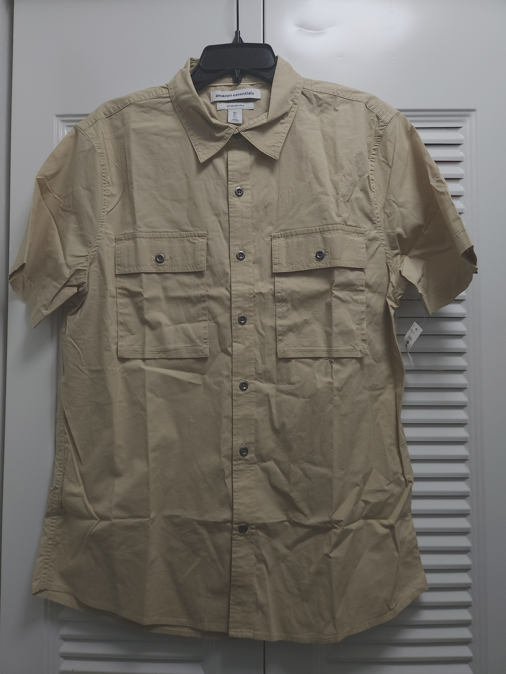 NWT Amazon Essentials Men’s Utility Shirt – Khaki Tan – Slim Fit – Size L